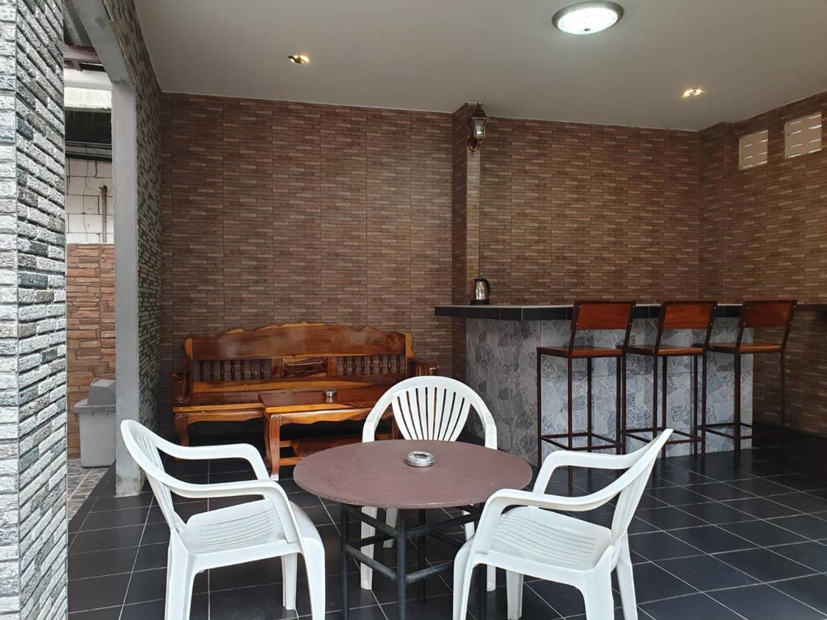 Sairee Center Guest House Ко Тао Екстериор снимка